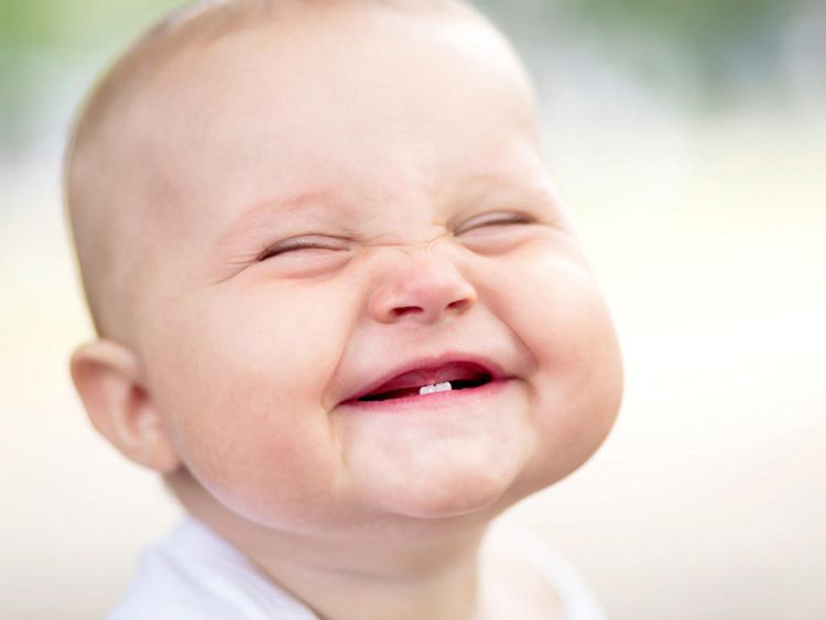 How to help your baby while teething
